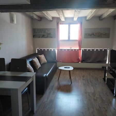 Hotel Bord De Loire Gien Esterno foto